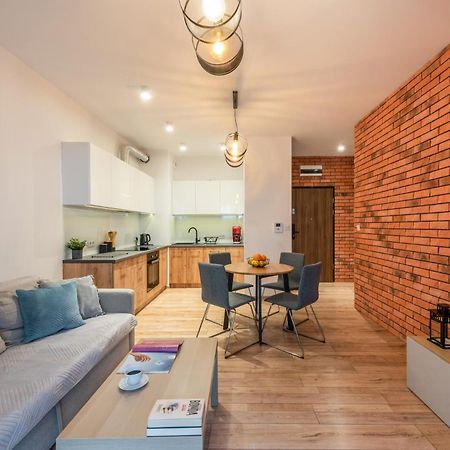 Marvels Place With Parking And Ac Cracovia Exterior foto