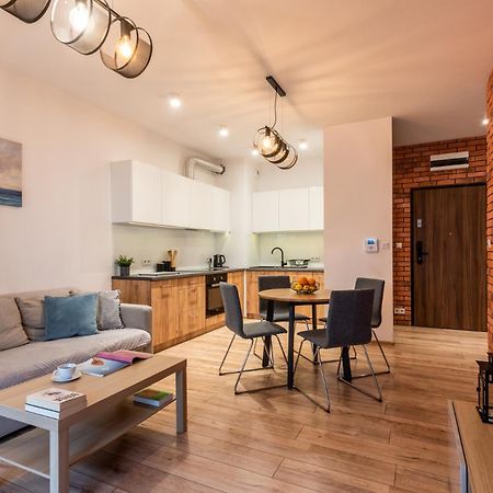 Marvels Place With Parking And Ac Cracovia Exterior foto